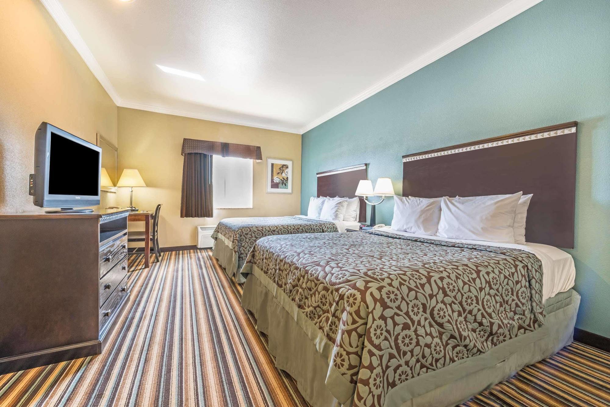 Days Inn By Wyndham Rockdale Texas Kültér fotó